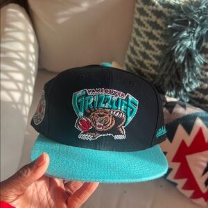 Mitchell & Ness Vancouver Grizzlies Black and Teal Hat